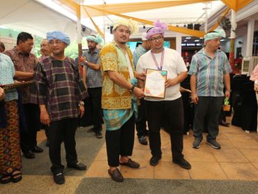 Nostalgia Anak Kampung: Temasya Riuh Sekampung