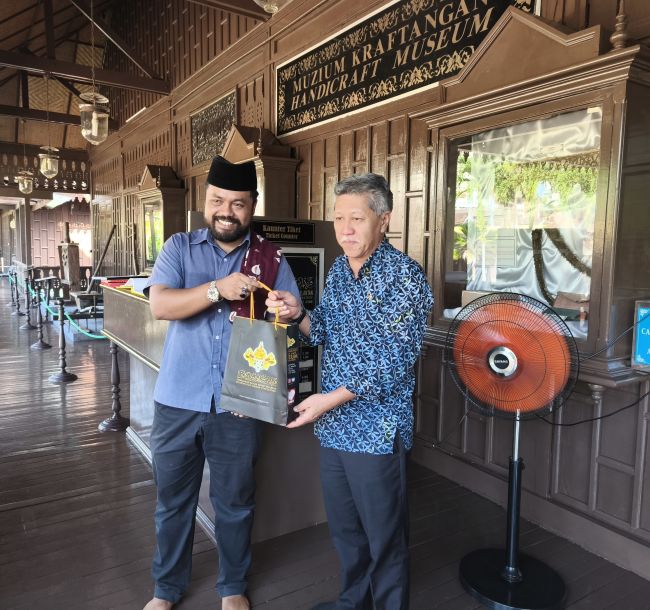 Lawatan Delegasi MOTAC ke Muzium Kraftangan