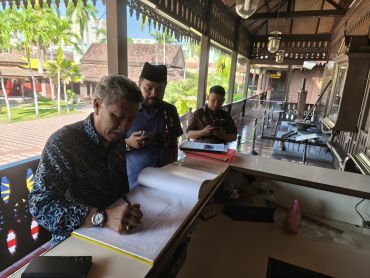 Lawatan Delegasi MOTAC ke Muzium Kraftangan