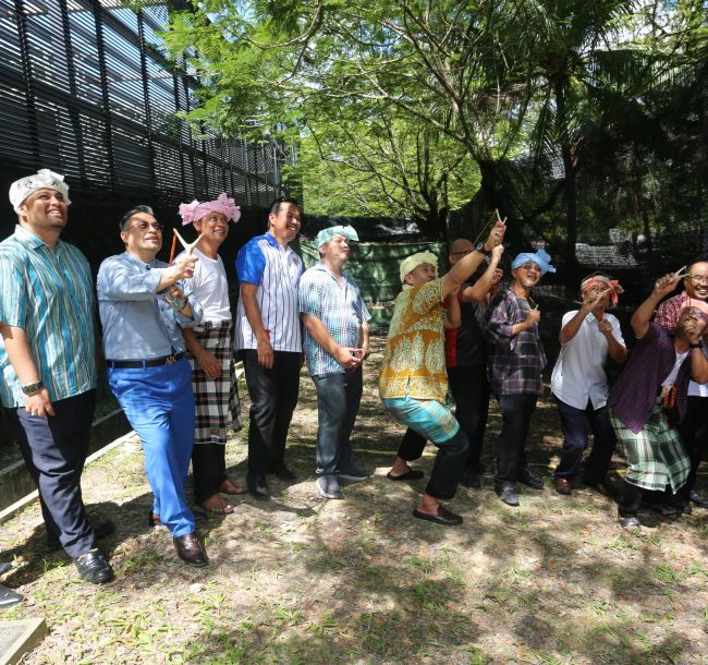 Nostalgia Anak Kampung: Temasya Riuh Sekampung